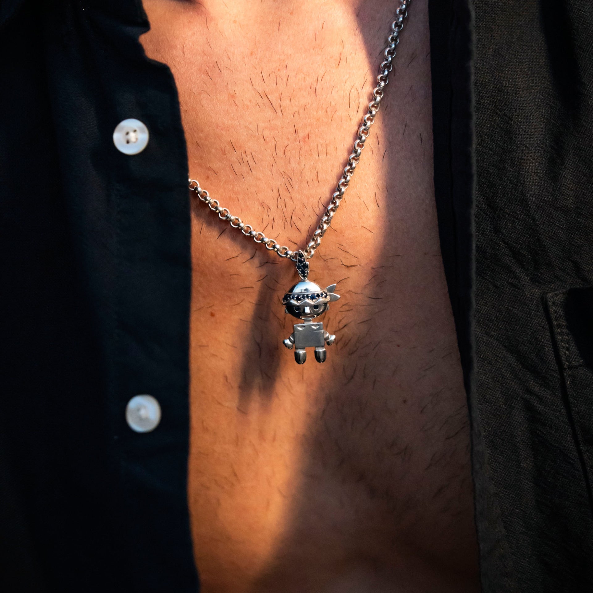 tahos jewel necklace