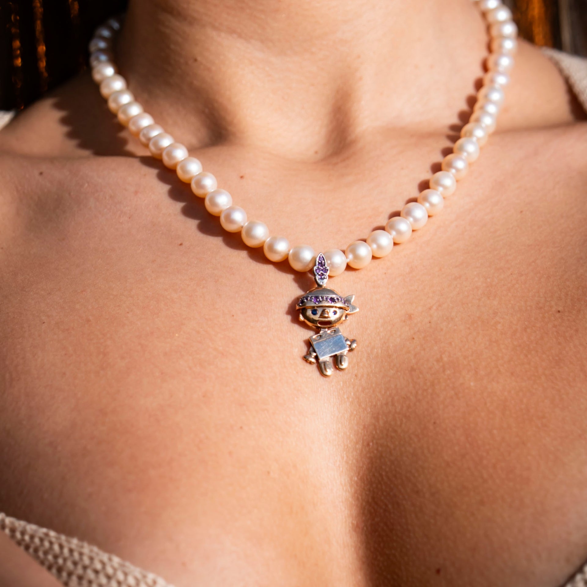 talia jewel as necklace